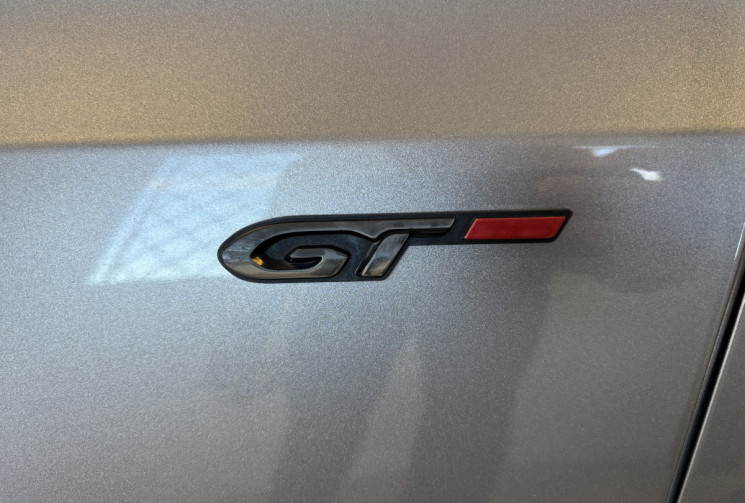 Peugeot 308 GT 2.0 BLUEHDI 180 GT / TOIT PANORAMIQUE / KIT DISTRIBUTION A JOUR 