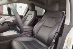 Tesla Model Y 300 CV RWD * STANDARD RANGE * 1ER MAIN