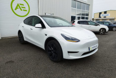 Tesla Model Y 300 CV RWD * STANDARD RANGE * 1ER MAIN