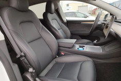 Tesla Model Y 300 CV RWD * STANDARD RANGE * 1ER MAIN