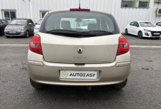 Renault Clio III Initiale Paris 5p 1.6i 110cv * Boîte Auto * Cuir * Clim Auto * Radars * Attelage