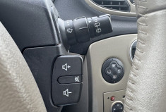 Renault Clio III Initiale Paris 5p 1.6i 110cv * Boîte Auto * Cuir * Clim Auto * Radars * Attelage