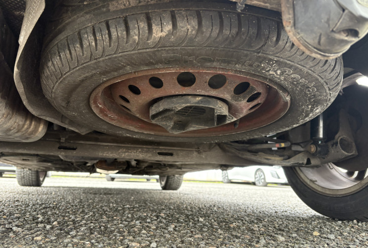 Renault Clio III Initiale Paris 5p 1.6i 110cv * Boîte Auto * Cuir * Clim Auto * Radars * Attelage