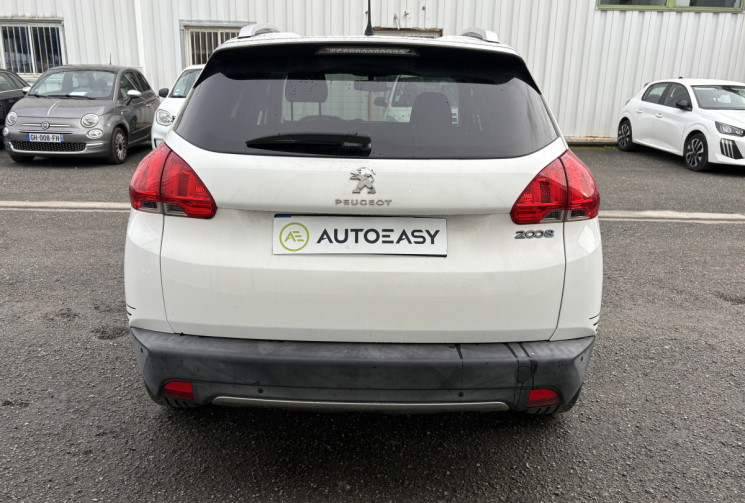 Peugeot 2008 URBAN CROSS 1.6 BlueHDi 99 cv * DISTRIBUTION NEUVE *