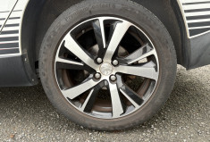 Peugeot 2008 URBAN CROSS 1.6 BlueHDi 99 cv * DISTRIBUTION NEUVE *