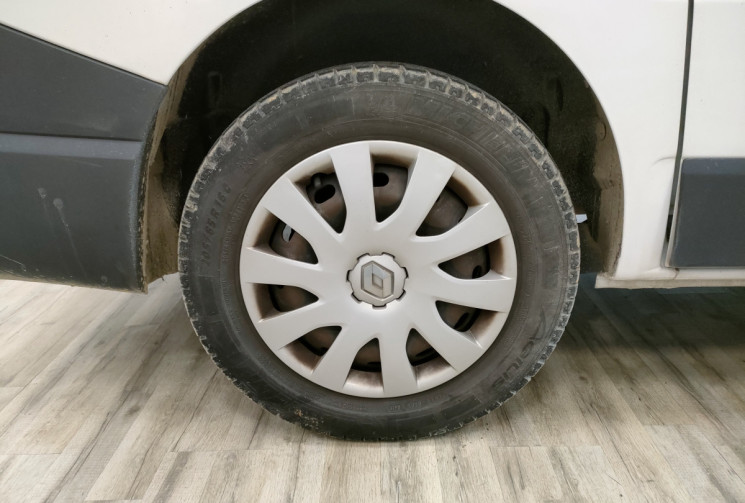 Renault Trafic III Fourgon L1H1 1200 1.6 dCi 16V Energy vitré 125 ch Grand Confort