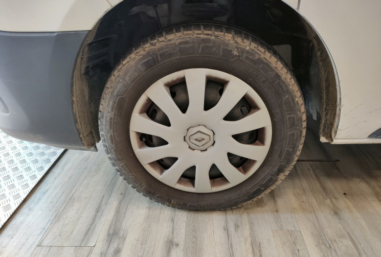 Renault Trafic III Fourgon L1H1 1200 1.6 dCi 16V Energy vitré 125 ch Grand Confort