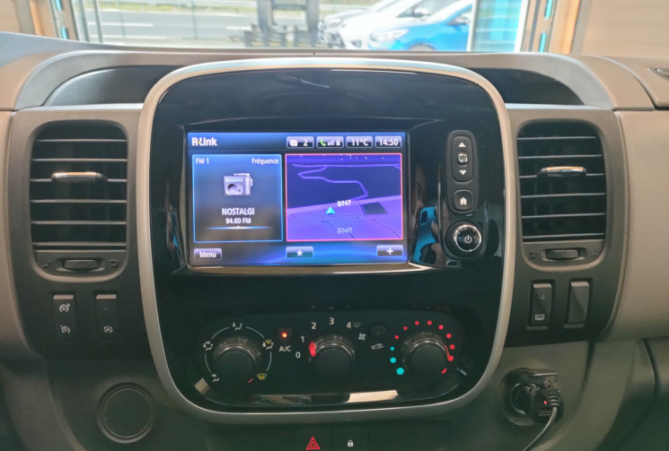 Renault Trafic III Fourgon L1H1 1200 1.6 dCi 16V Energy vitré 125 ch Grand Confort