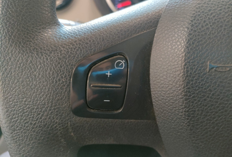 Renault Trafic III Fourgon L1H1 1200 1.6 dCi 16V Energy vitré 125 ch Grand Confort