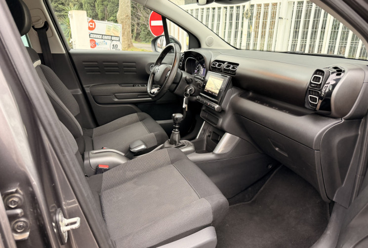 Citroën C3 Aircross 1.2 Puretech 110 Shine / Distribution OK / 2eme Main / CarPlay / Camera 