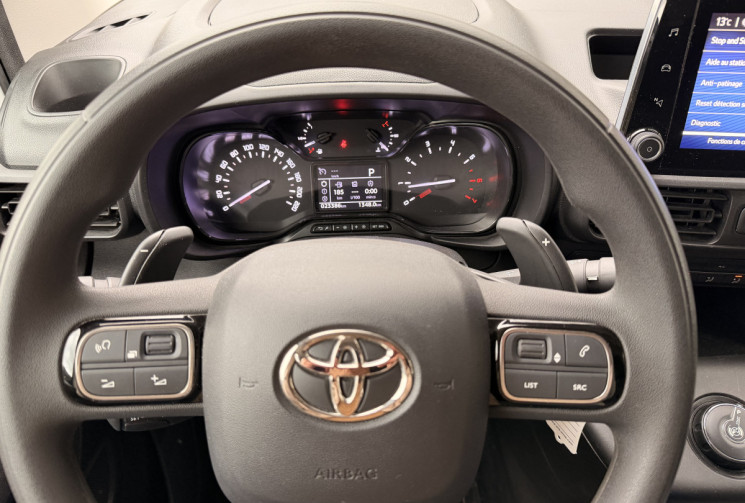 Toyota PROACE City 1.2 VVTi Turbo 130 EAT8 * TVA récupérable / GPS / Attelage / Carplay