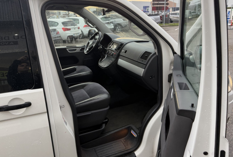 Volkswagen Multivan 2.0 BiTDI 180 4Motion Edition 25