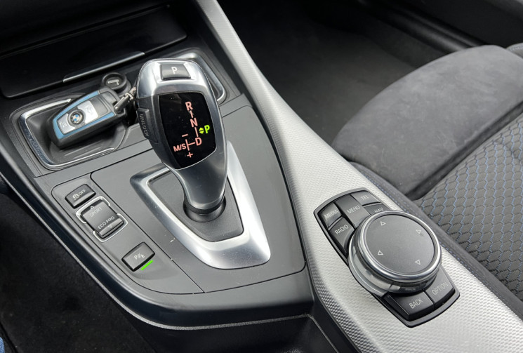 BMW Série 1 LCI 5 portes 120d xDrive 2.0 d 190 cv BVA PACK M