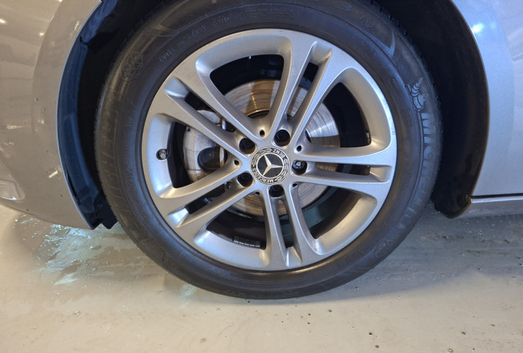 Mercedes Classe B 180 D 1.5 STYLE LINE DCT 7 TOIT OUVRANT  SEMI CUIR PALETTES  GARANTIE 12 MOIS