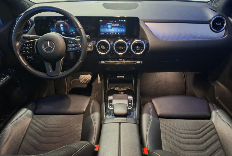 Mercedes Classe B 180 D 1.5 STYLE LINE DCT 7 TOIT OUVRANT  SEMI CUIR PALETTES AU VOLANT