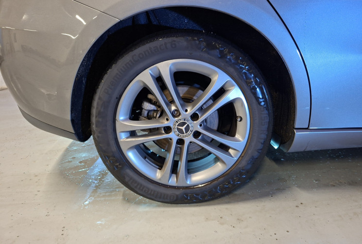 Mercedes Classe B 180 D 1.5 STYLE LINE DCT 7 TOIT OUVRANT  SEMI CUIR PALETTES  GARANTIE 12 MOIS