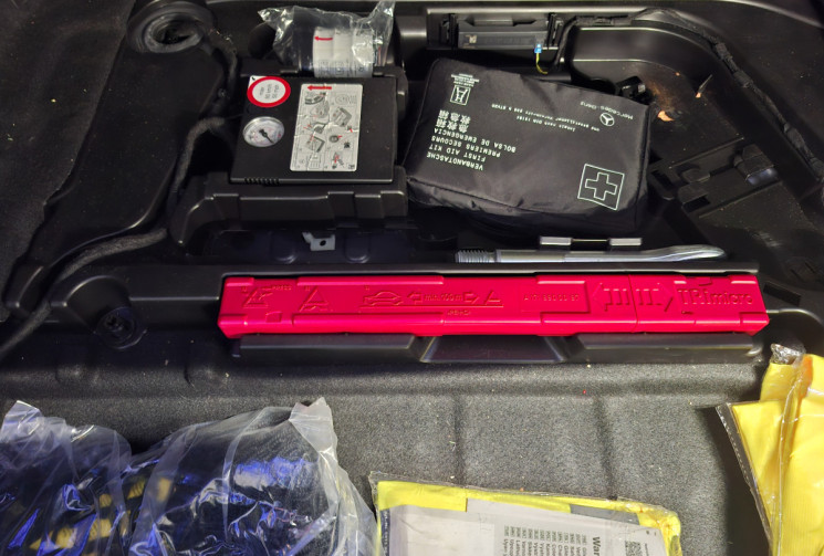 Mercedes Classe B 180 D 1.5 STYLE LINE DCT 7 TOIT OUVRANT  SEMI CUIR PALETTES AU VOLANT