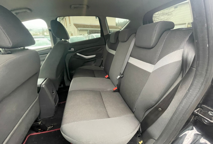 Ford Kuga 2.0 TDCI / 140 CH 