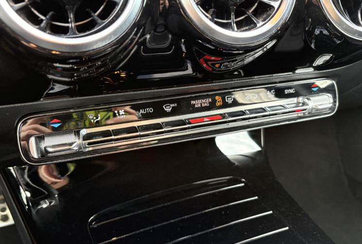 Mercedes Classe A 200 AMG Line 163 cv 7G-DCT * Origine FRANCE * Caméra * MBUX * Excellent Etat