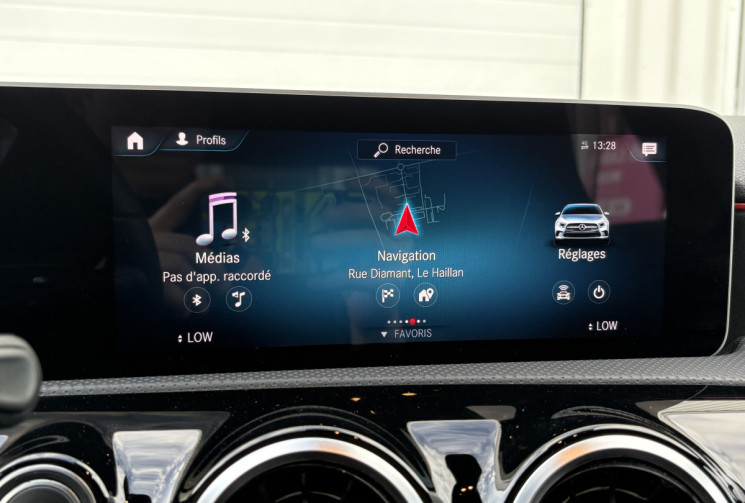 Mercedes Classe A 200 AMG Line 163 cv 7G-DCT * 1ère Main * Origine FRANCE * Caméra * Excellent Etat