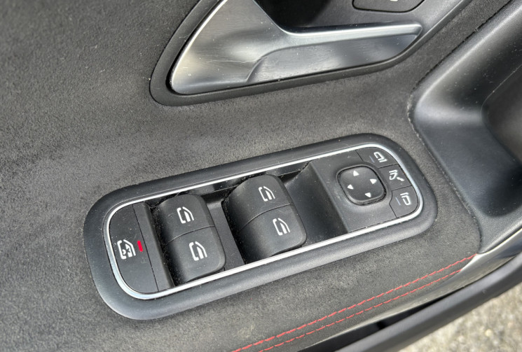 Mercedes Classe A 200 AMG Line 163 cv 7G-DCT * Origine FRANCE * Caméra * MBUX * Excellent Etat