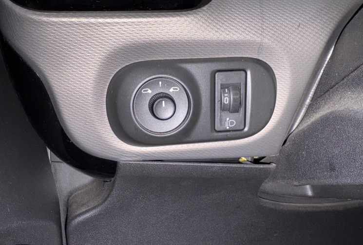 Citroën C4 CACTUS 1.2 PURETECH 82 CV FEEL