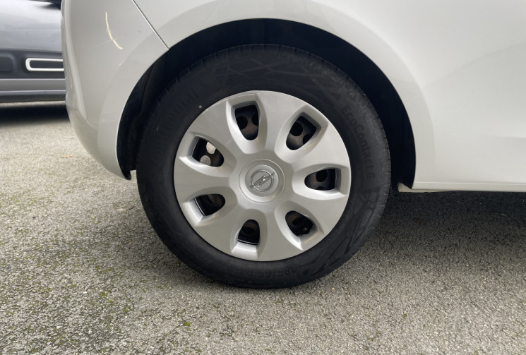 Opel Corsa 1.4 i 16V 75 cv ENJOY