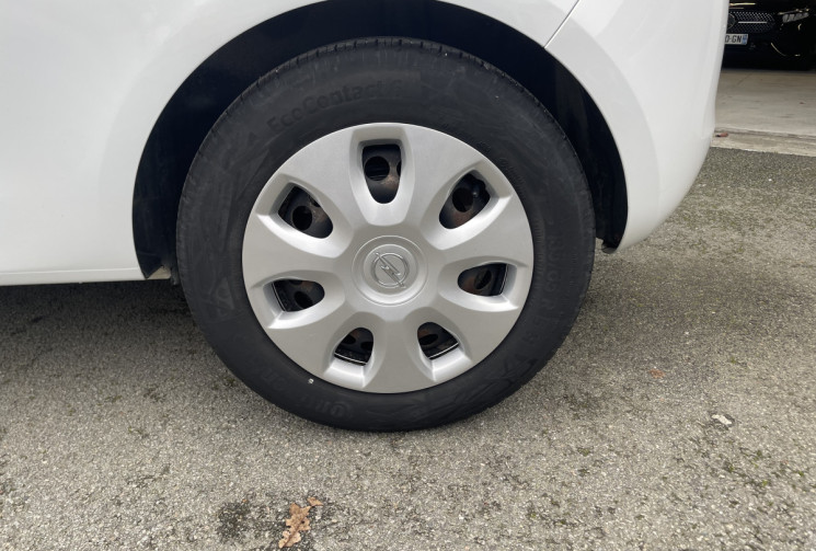 Opel Corsa 1.4 i 16V 75 cv ENJOY