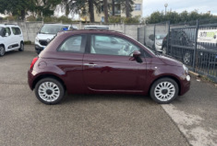 FIAT 500 1.0 MILD HYBRID / 69 CH / LOUNGE