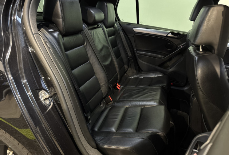 Volkswagen Golf 2.0 TSI 270ch R 4Motion DSG6 5p