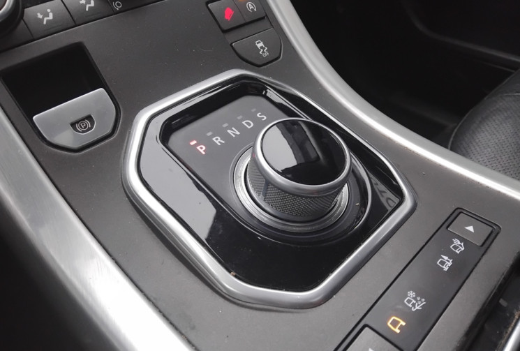 Land-Rover Range Rover Evoque voque Phase 2 2.0 TD4 4WD 150 - Première main - Suivi Land Rover 