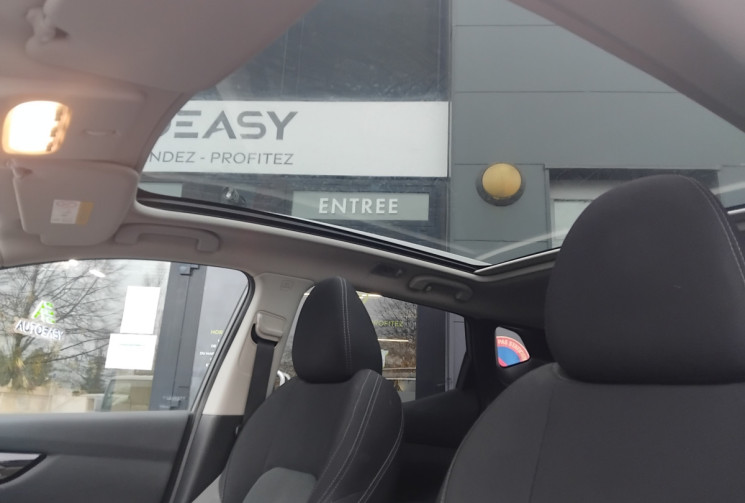 Nissan Qashqai II Phase 2  1.5 dCi  DCT7  115 cv Business Edition - Caméra 360 - Toit Panoramique 