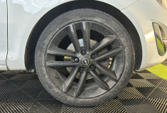 Opel Corsa IV 1.4 Turbo 120ch Color edition Start&Stop 3p