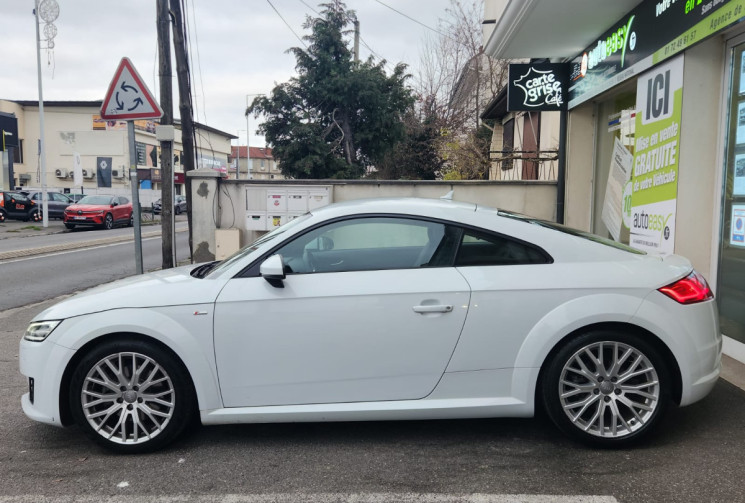 Audi TT 2.0 TDI 184 ch ultra S line 