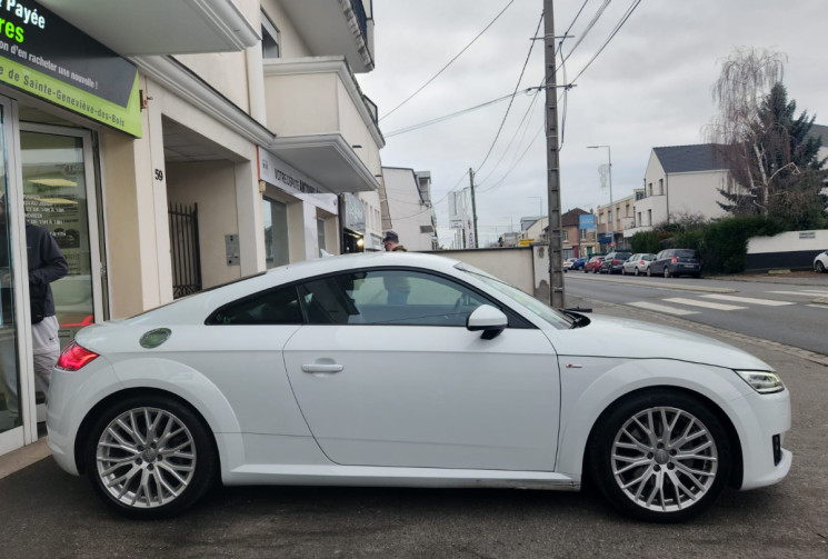Audi TT 2.0 TDI 184 ch ultra S line 