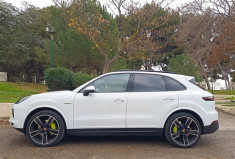Porsche Cayenne 3.0L V6 HYBRIDE - PLATINIUM ED. - GTIE PORSCHE APPROVED 04/2027