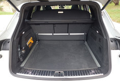 Porsche Cayenne 3.0L V6 HYBRIDE - PLATINIUM ED. - GTIE PORSCHE APPROVED 04/2027