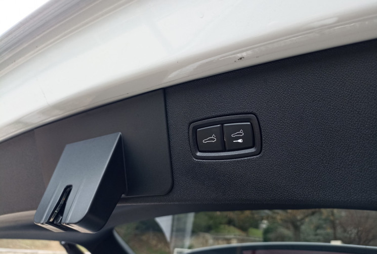 Porsche Cayenne 3.0L V6 HYBRIDE - PLATINIUM ED. - GTIE PORSCHE APPROVED 04/2027