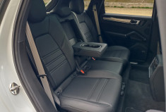 Porsche Cayenne 3.0L V6 HYBRIDE - PLATINIUM ED. - GTIE PORSCHE APPROVED 04/2027