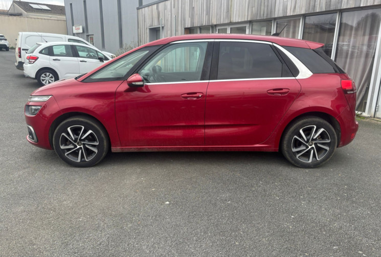 Citroën C4 SpaceTourer 1.5 BLUEHDI 130 FEEL / CARPLAY / CAMERA RECUL / GARANTIE 12 MOIS 
