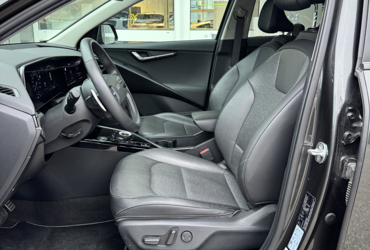 Kia Niro 1.6 GDI PHEV 183 DCT6 Premium Business                    