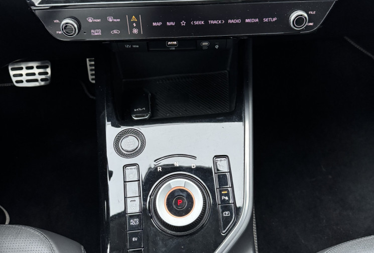 Kia Niro 1.6 GDI PHEV 183 DCT6 Premium Business                    