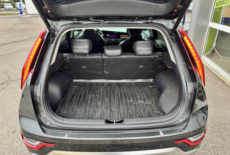 Kia Niro 1.6 GDI PHEV 183 DCT6 Premium Business                    