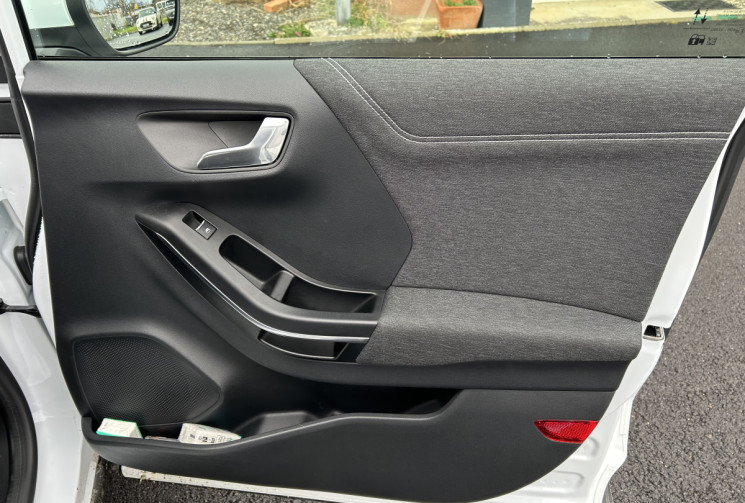 Ford Puma 1.0 Flexfuel/Ethanol E85  125 cv TITANIUM