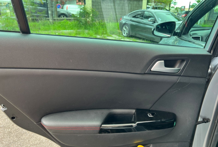 Kia Sportage  IV Phase 2 1.6 CRDi 136 cv GT-LINE