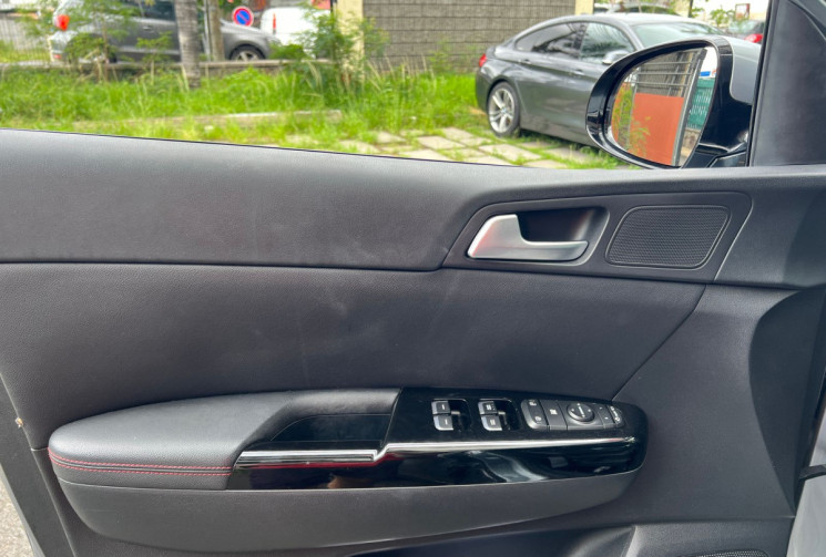 Kia Sportage  IV Phase 2 1.6 CRDi 136 cv GT-LINE