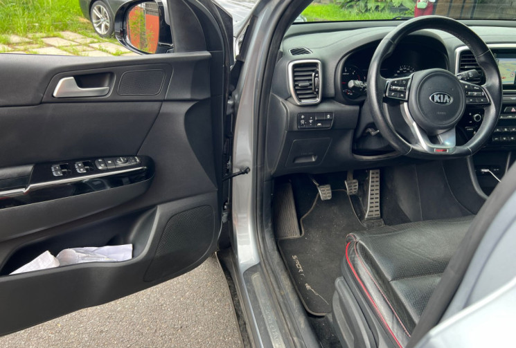 Kia Sportage  IV Phase 2 1.6 CRDi 136 cv GT-LINE