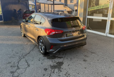 Ford Focus 1.0 EcoBoost 125 ST Line