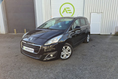 Peugeot 5008 I PHASE 2 1.6 HDi 115CV ALLURE * TOIT PANORAMIQUE * ATTELAGE * 7 PLACES * FULL OPTIONS