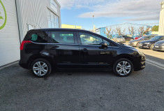 Peugeot 5008 I PHASE 2 1.6 HDi 115CV ALLURE * TOIT PANORAMIQUE * ATTELAGE * 7 PLACES * FULL OPTIONS